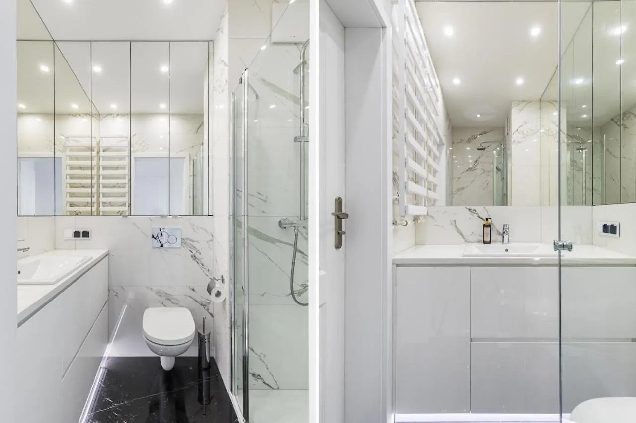 Karolkowa 28A - Luminous Apartment With Balcony By Renters Prestige Warsaw